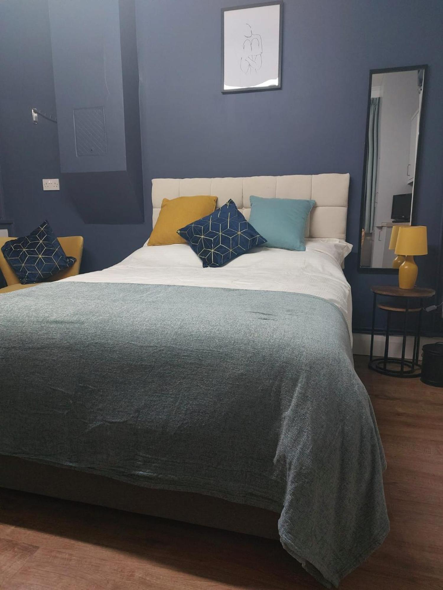 Spacious Self-Contained Accommodation 135 Cantebury Road แฮร์นเบย์ ภายนอก รูปภาพ