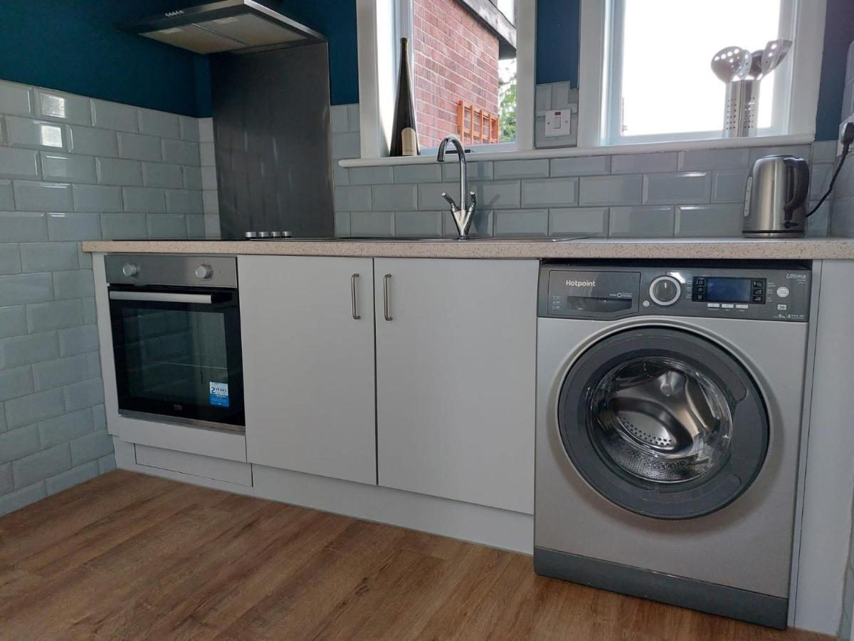 Spacious Self-Contained Accommodation 135 Cantebury Road แฮร์นเบย์ ภายนอก รูปภาพ